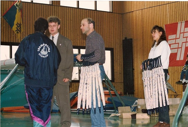 Coupe 4 pays parapluies.jpg